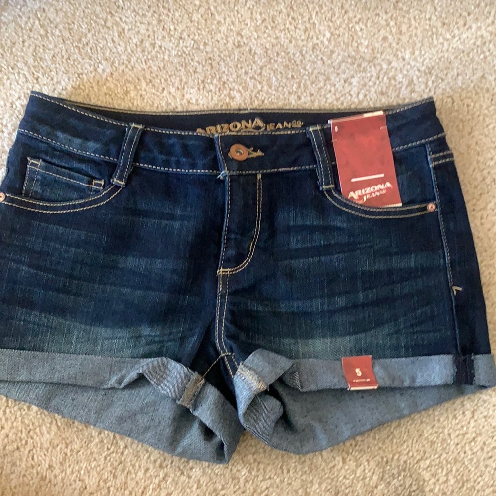 NWT Arizona Jeans Co Cuffed Denim Shorts
